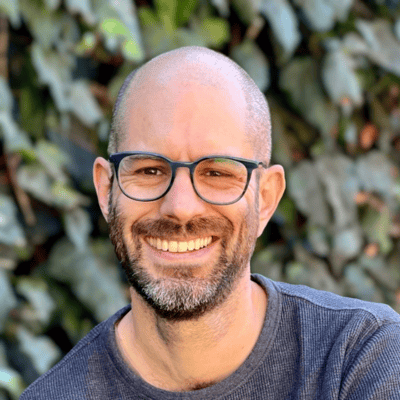 Ronen Hirsch headshot