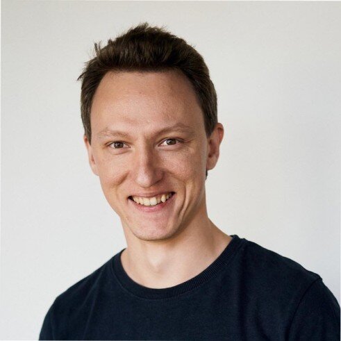 Volodymyr Tsukur Volodymyr Tsukur
